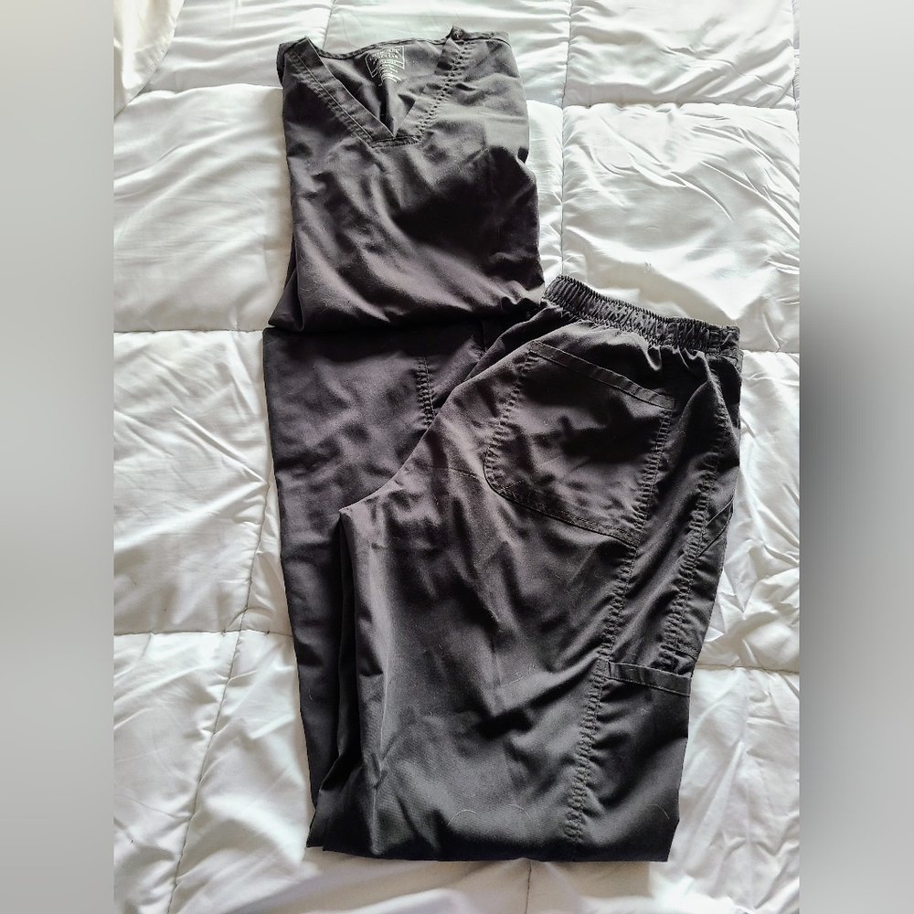 Cherokee Womens Pants & Top